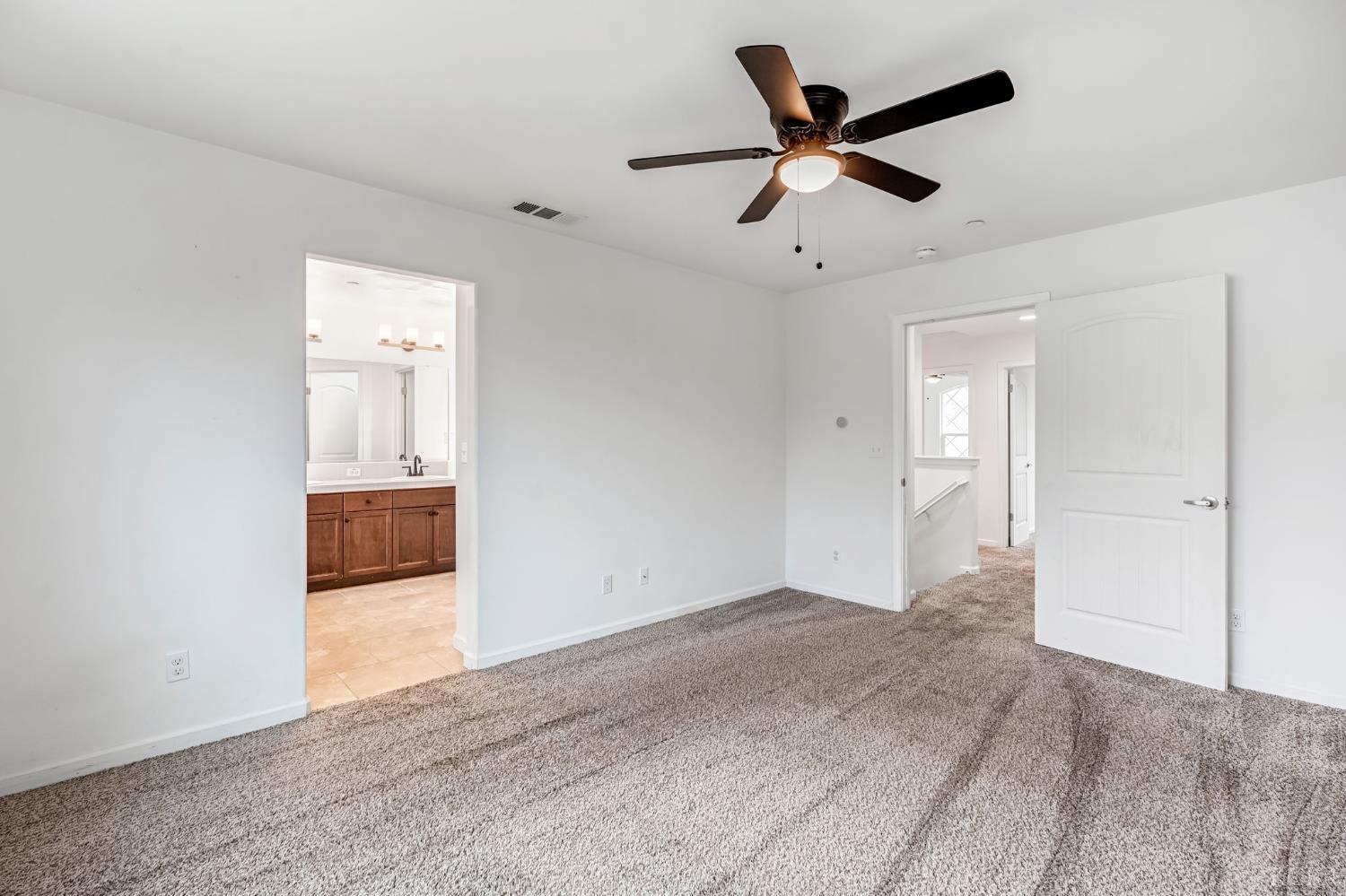 653 Visconti, Lemoore, CA 93245