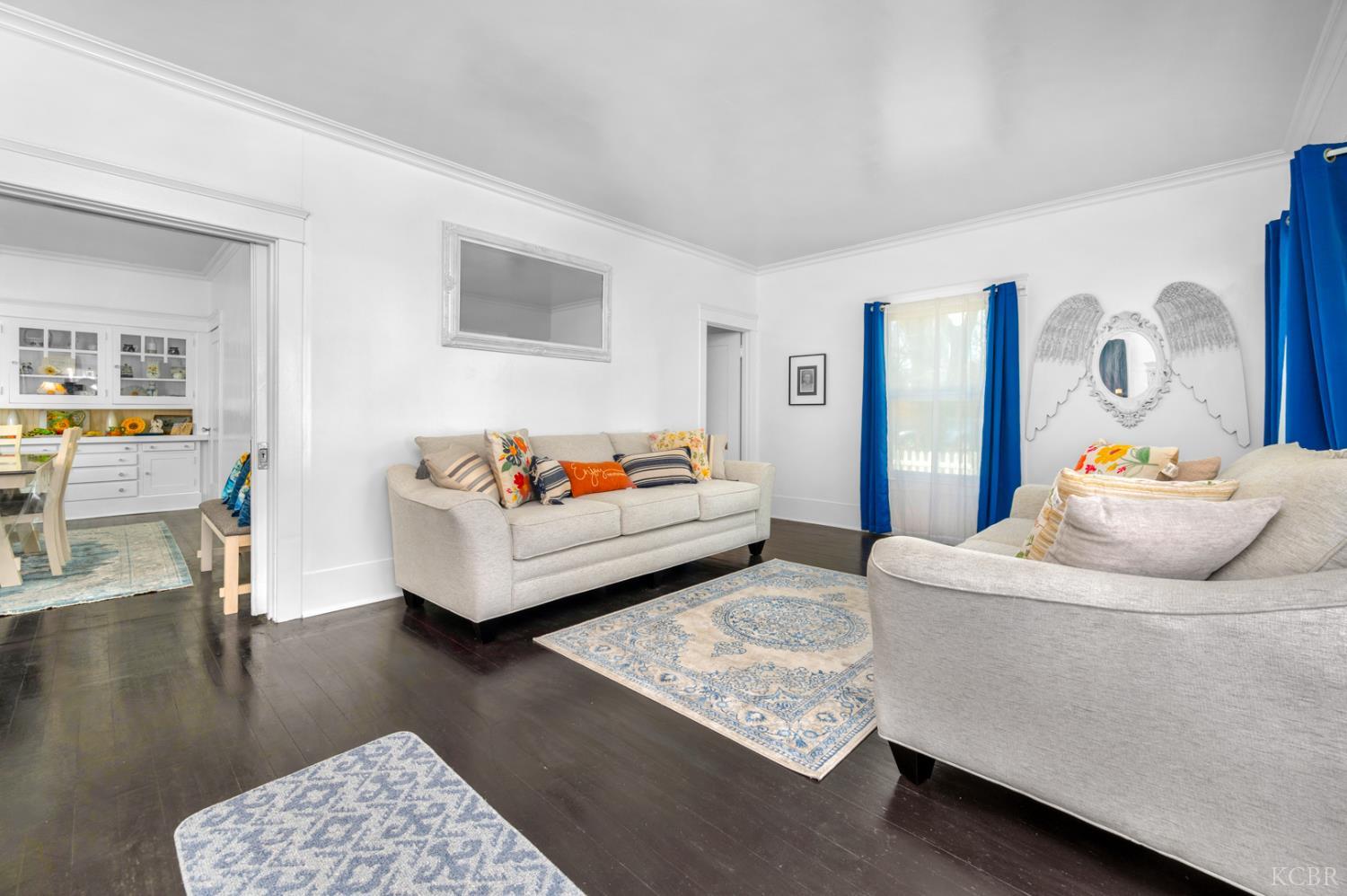 555 W D St, Lemoore, CA 93245