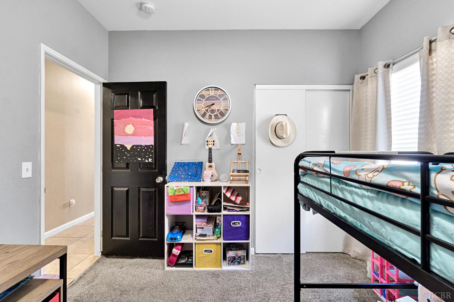 1144 W Orange St, Hanford, CA 93230