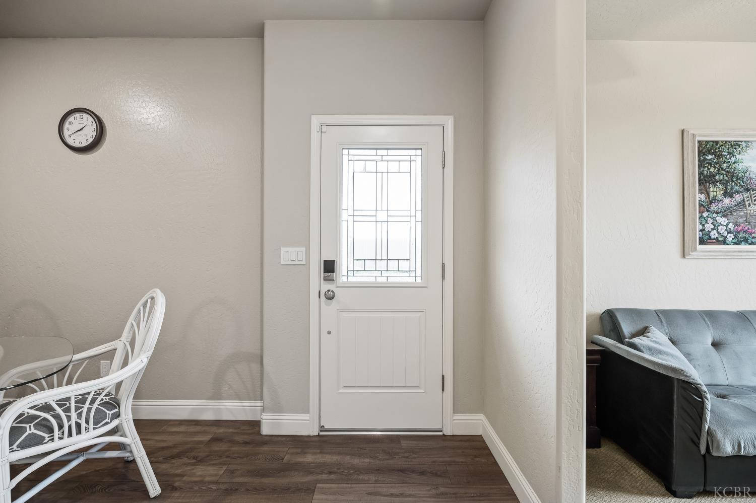 804 S Simon St, Visalia, CA 93292