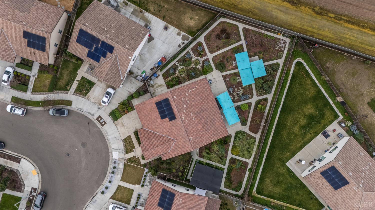 804 S Simon St, Visalia, CA 93292