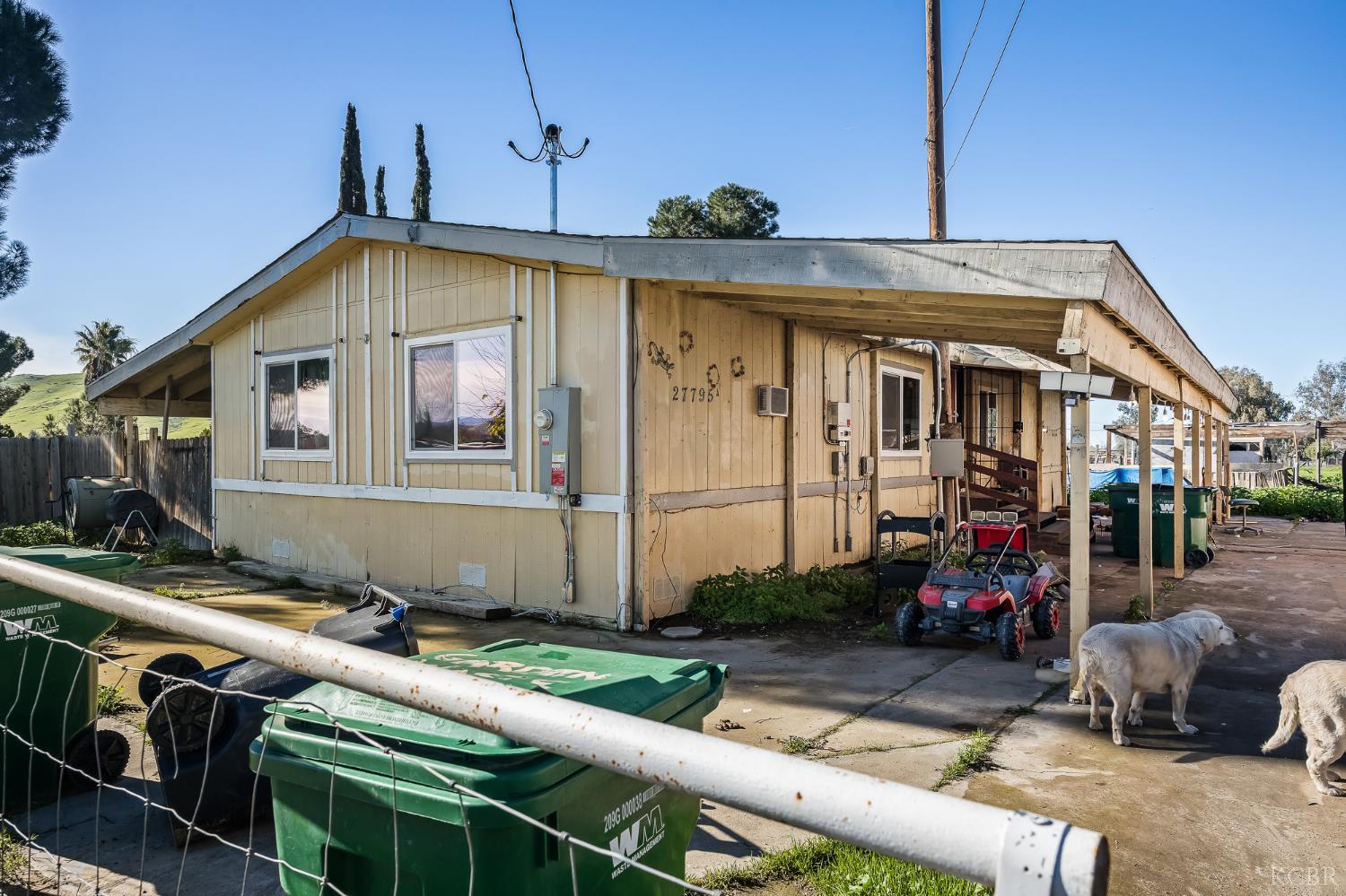 27795 Avenue 146, Porterville, CA 93257