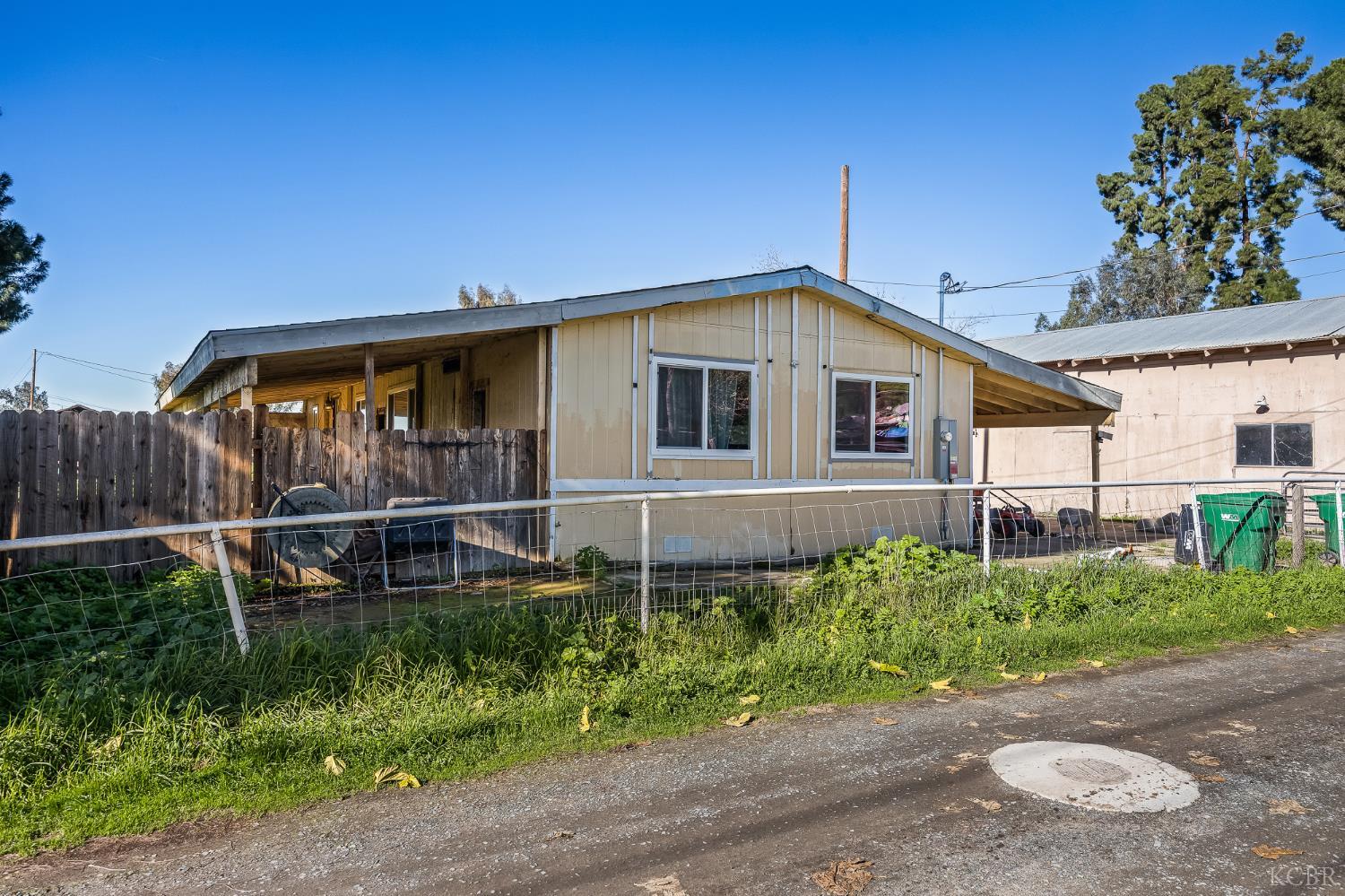 27795 Avenue 146, Porterville, CA 93257