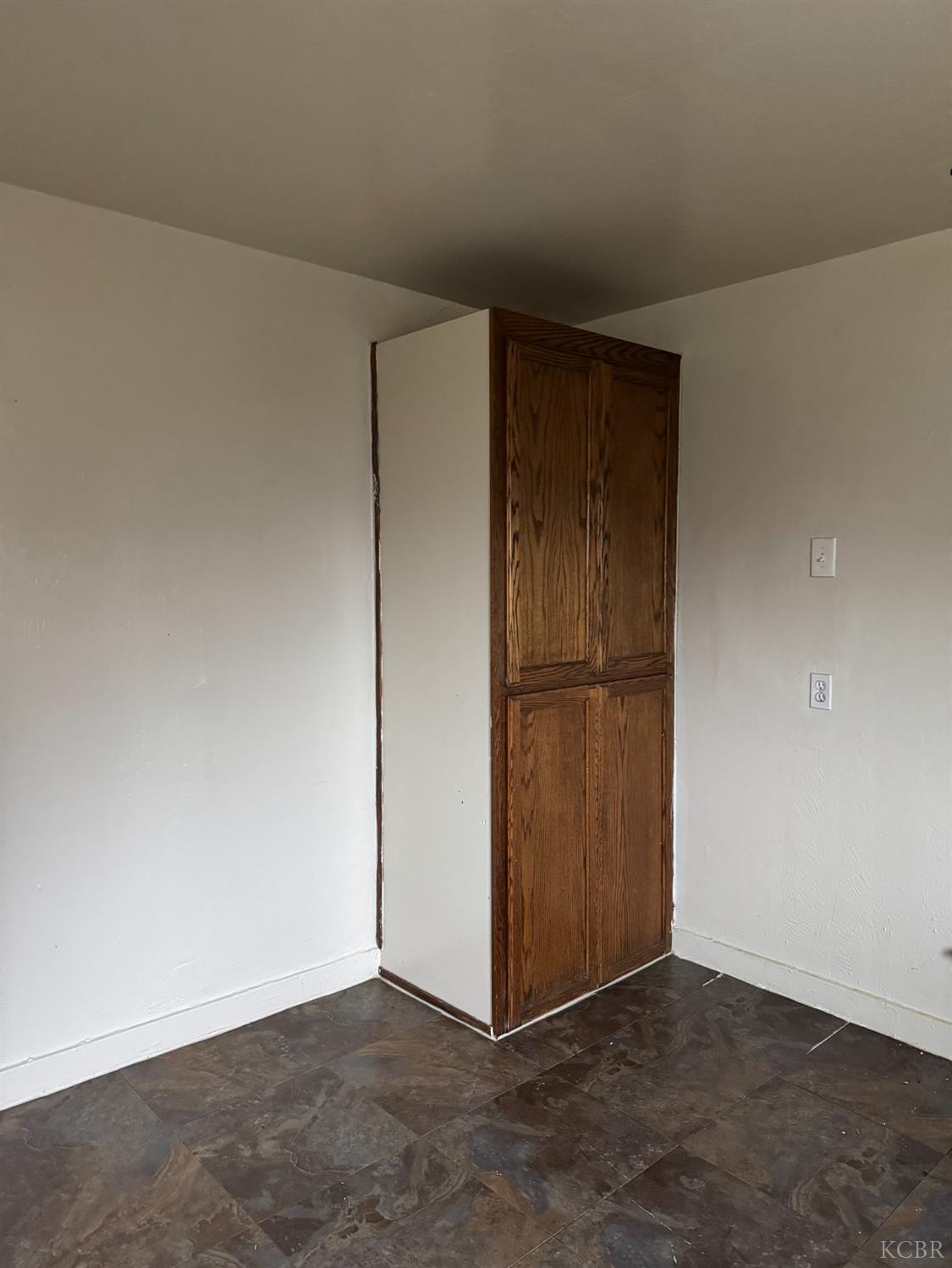 426 W Myrtle St, Hanford, CA 93230