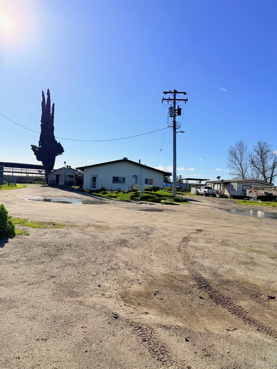 16508 S Clovis Ave, Selma, CA 93662