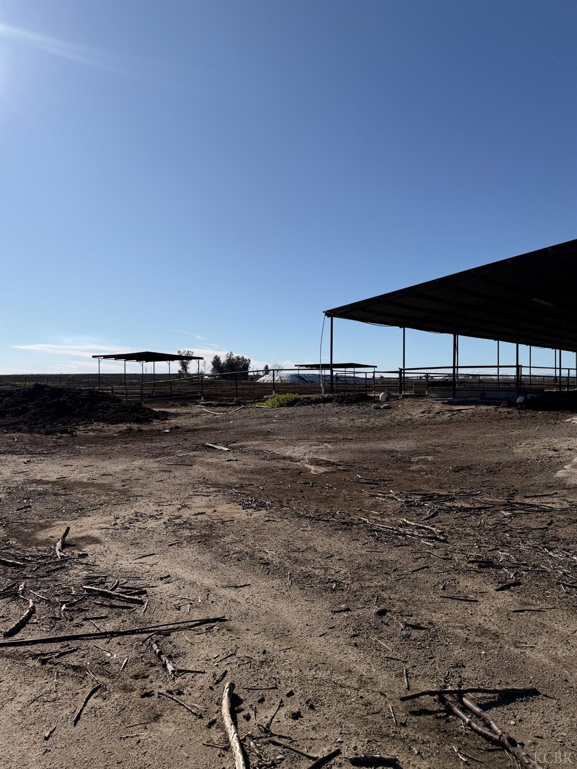 16508 S Clovis Ave, Selma, CA 93662