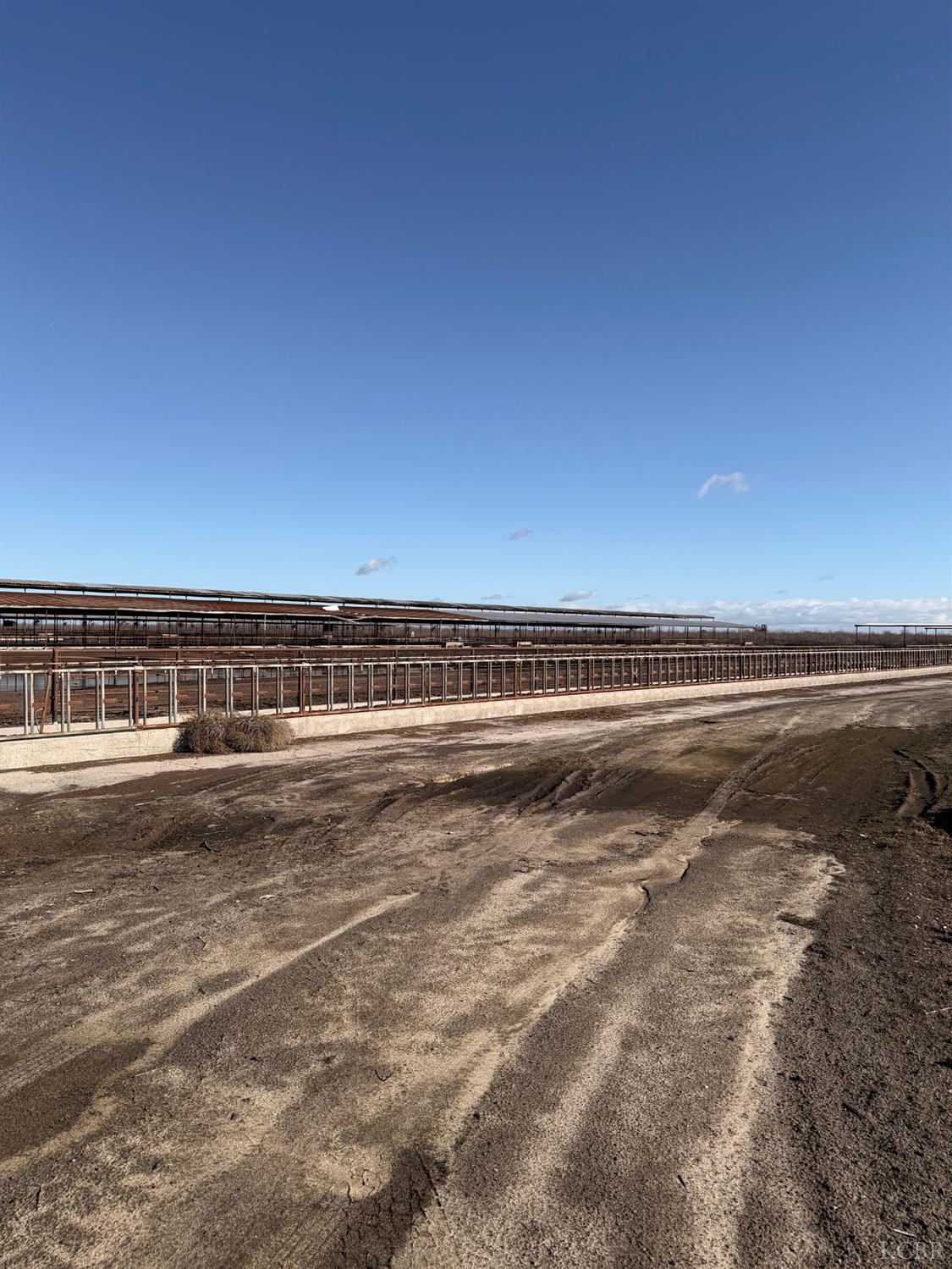 16508 S Clovis Ave, Selma, CA 93662