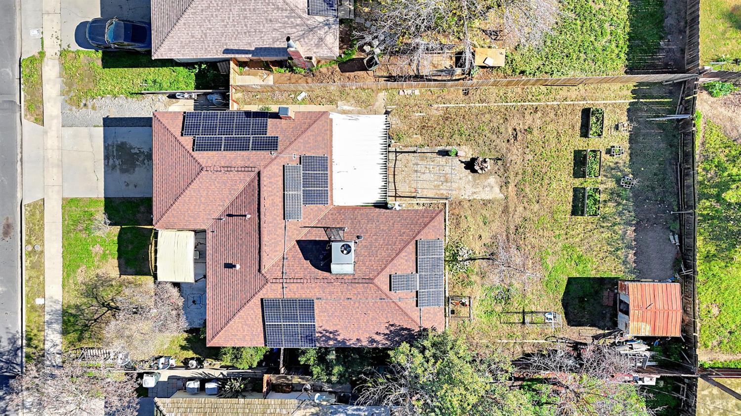 813 E Florinda St, Hanford, CA 93230