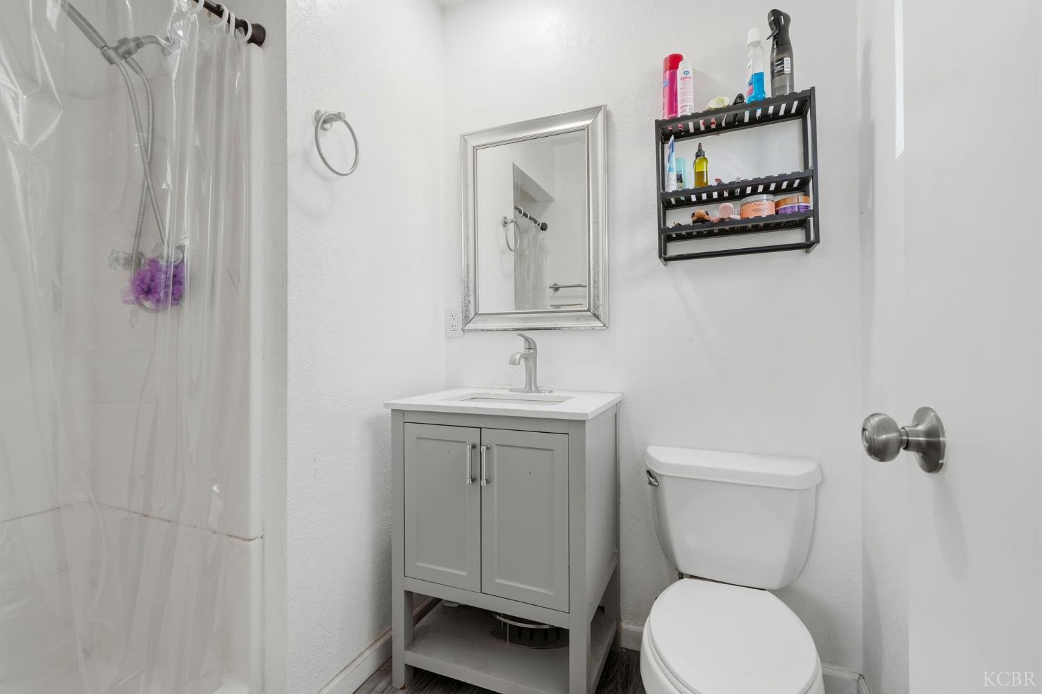 10125 El Toro Way, Hanford, CA 93230