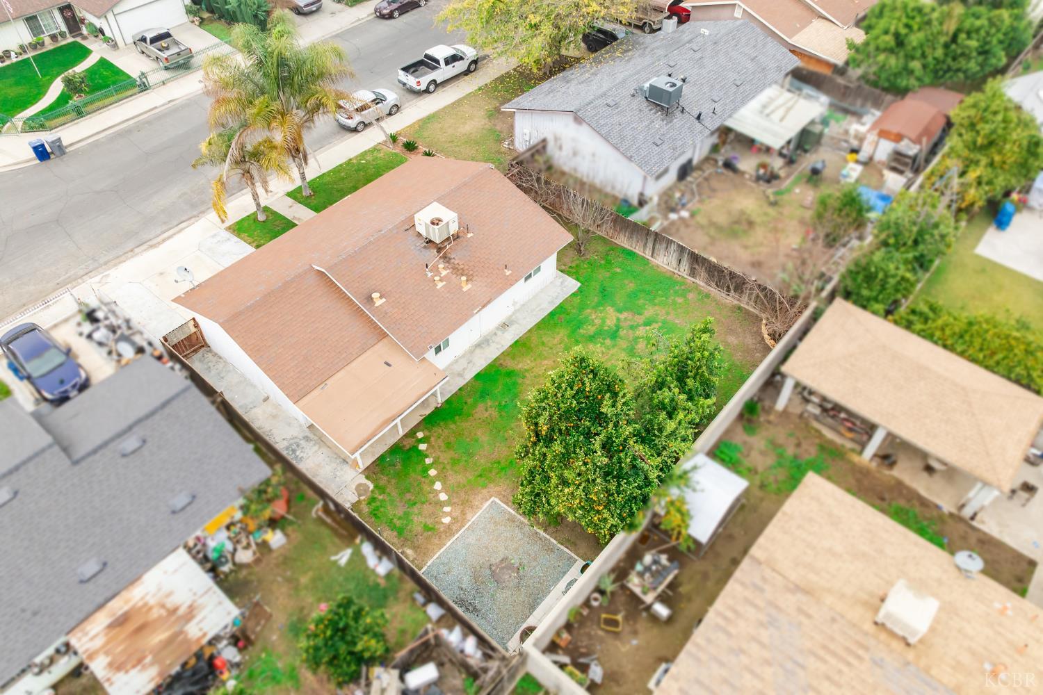 20808 S Renn Ave, Laton, CA 93242