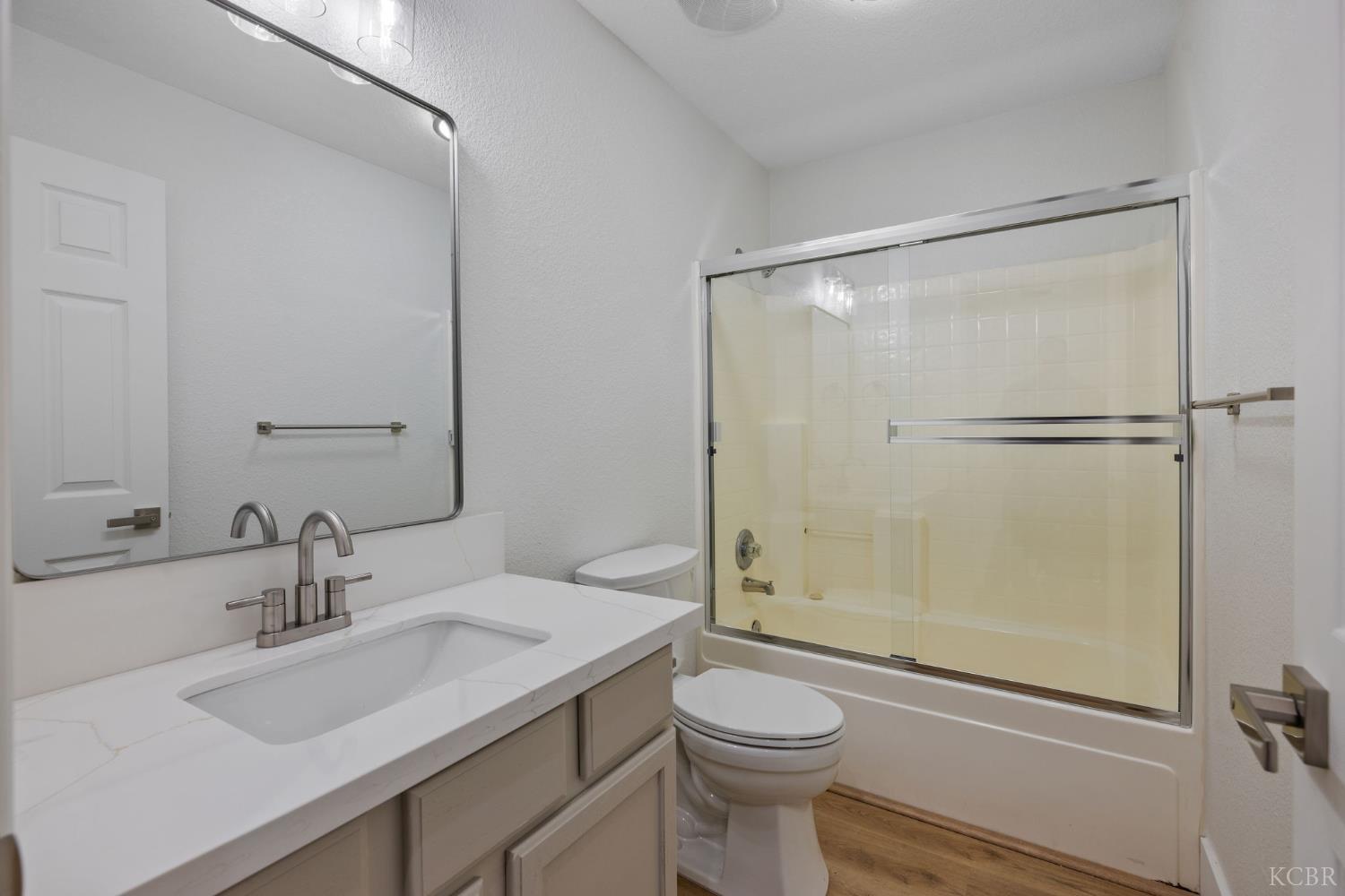 1459 Chimney Way, Lemoore, CA 93245