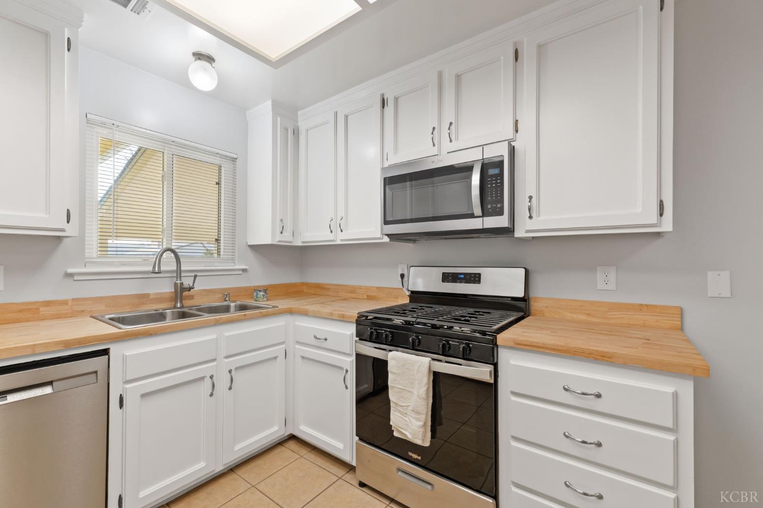 4142 W Cambridge Ave, Visalia, CA 93277