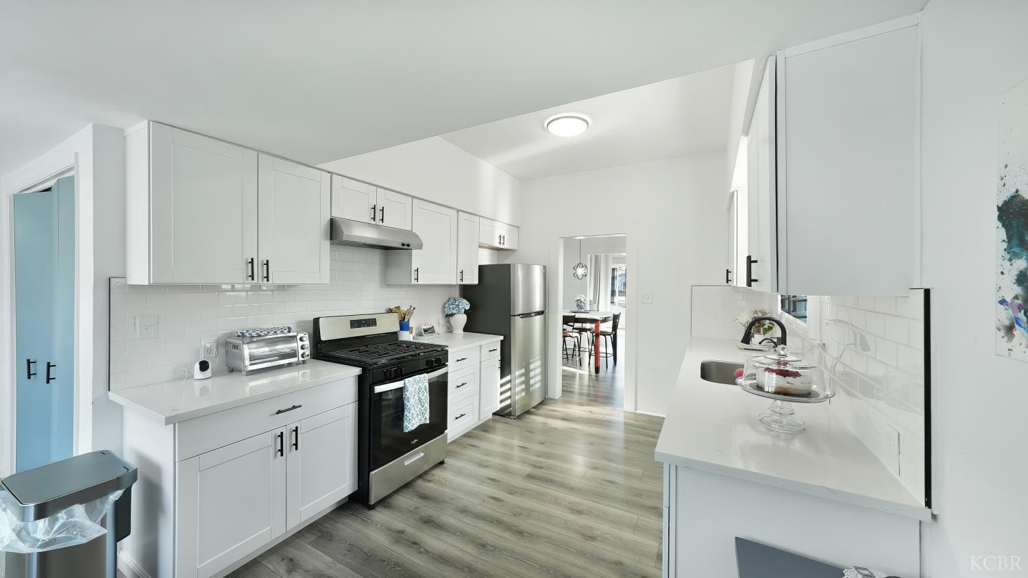 1318 N Redington St, Hanford, CA 93230