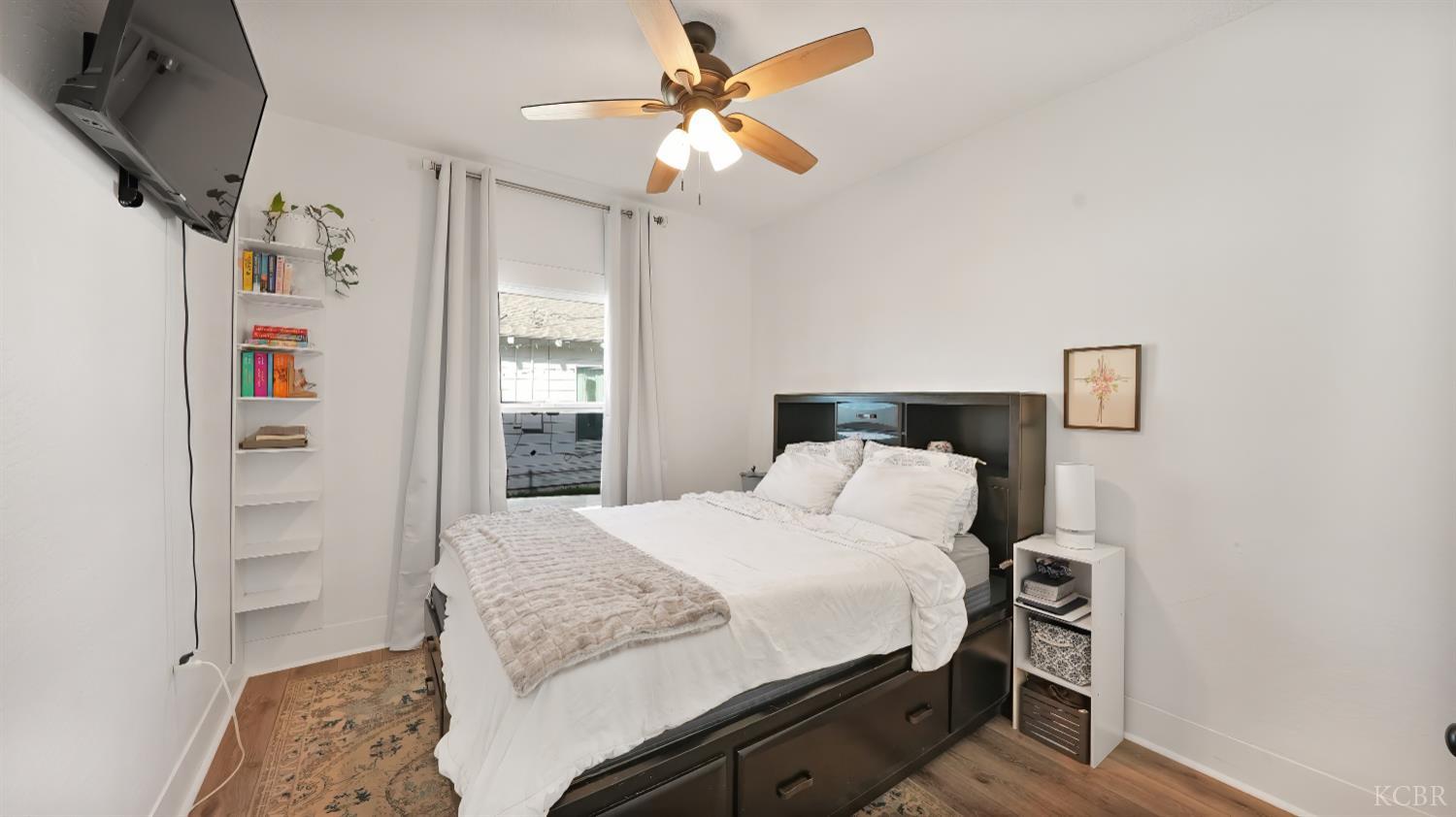 1318 N Redington St, Hanford, CA 93230