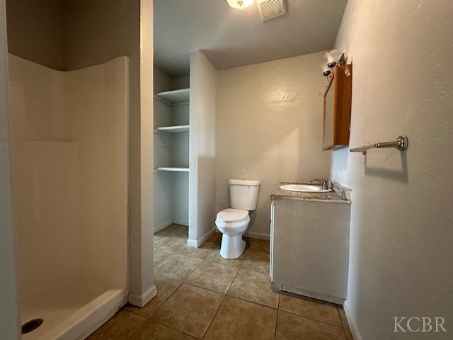 13857 6th St, Armona, CA 93212