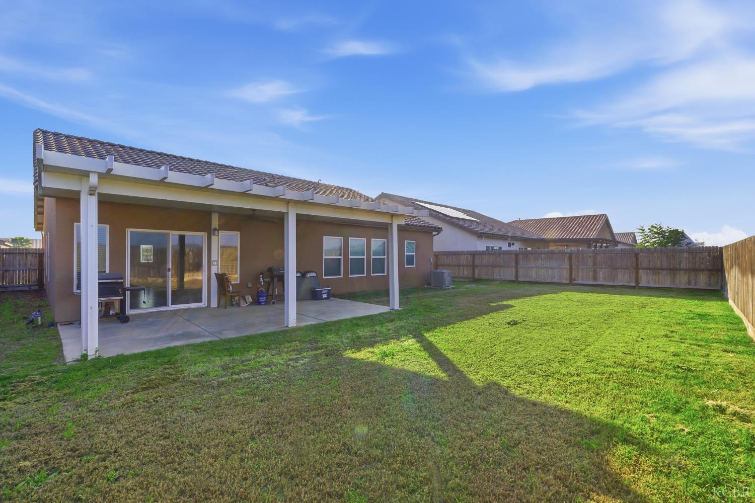 636 Castellina St, Lemoore, CA 93245