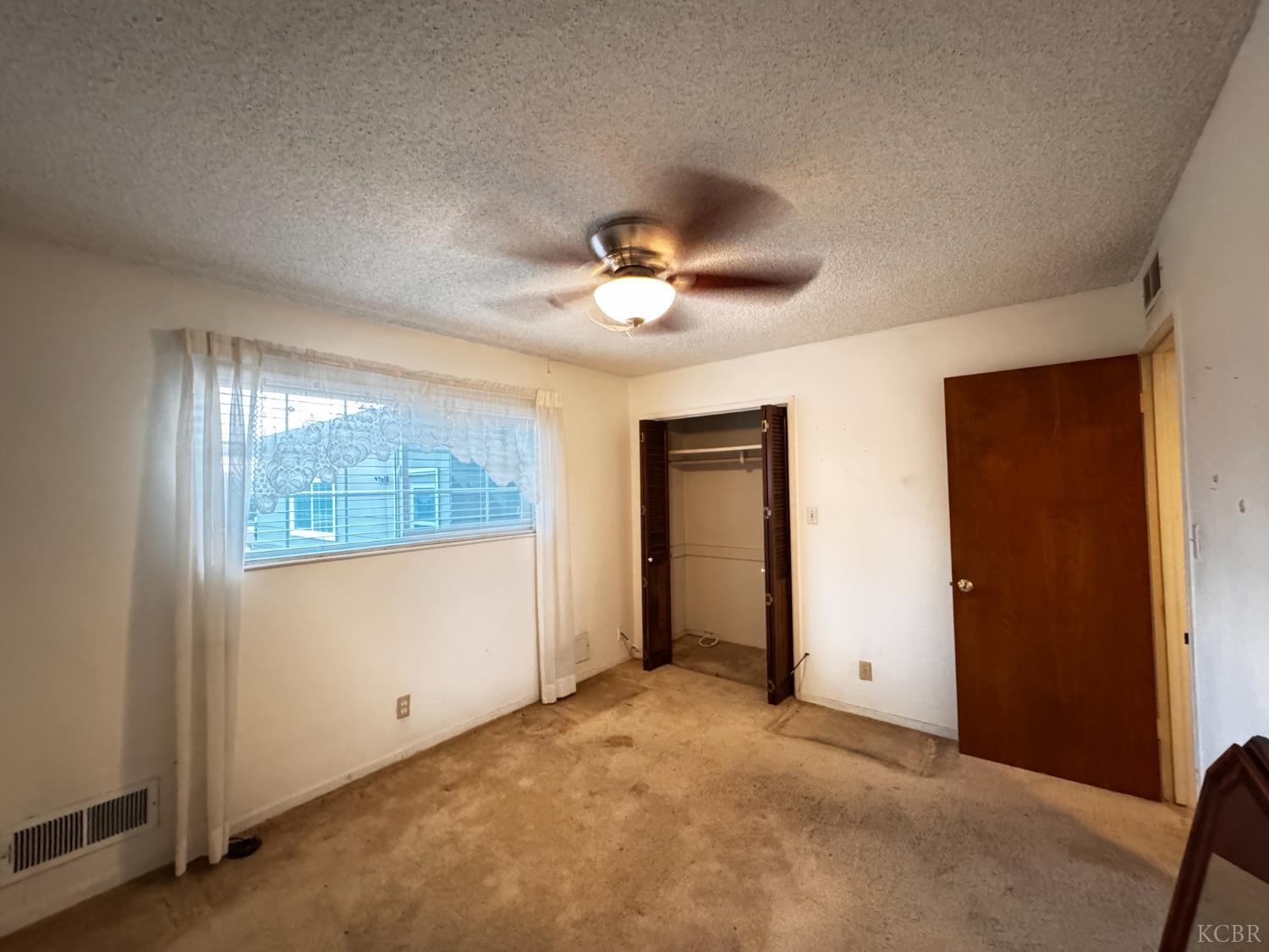 3146 W Harvard Ave, Visalia, CA 93277