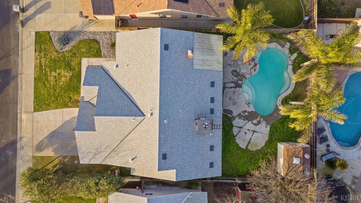 2343 Cottonwood Dr, Hanford, CA 93230