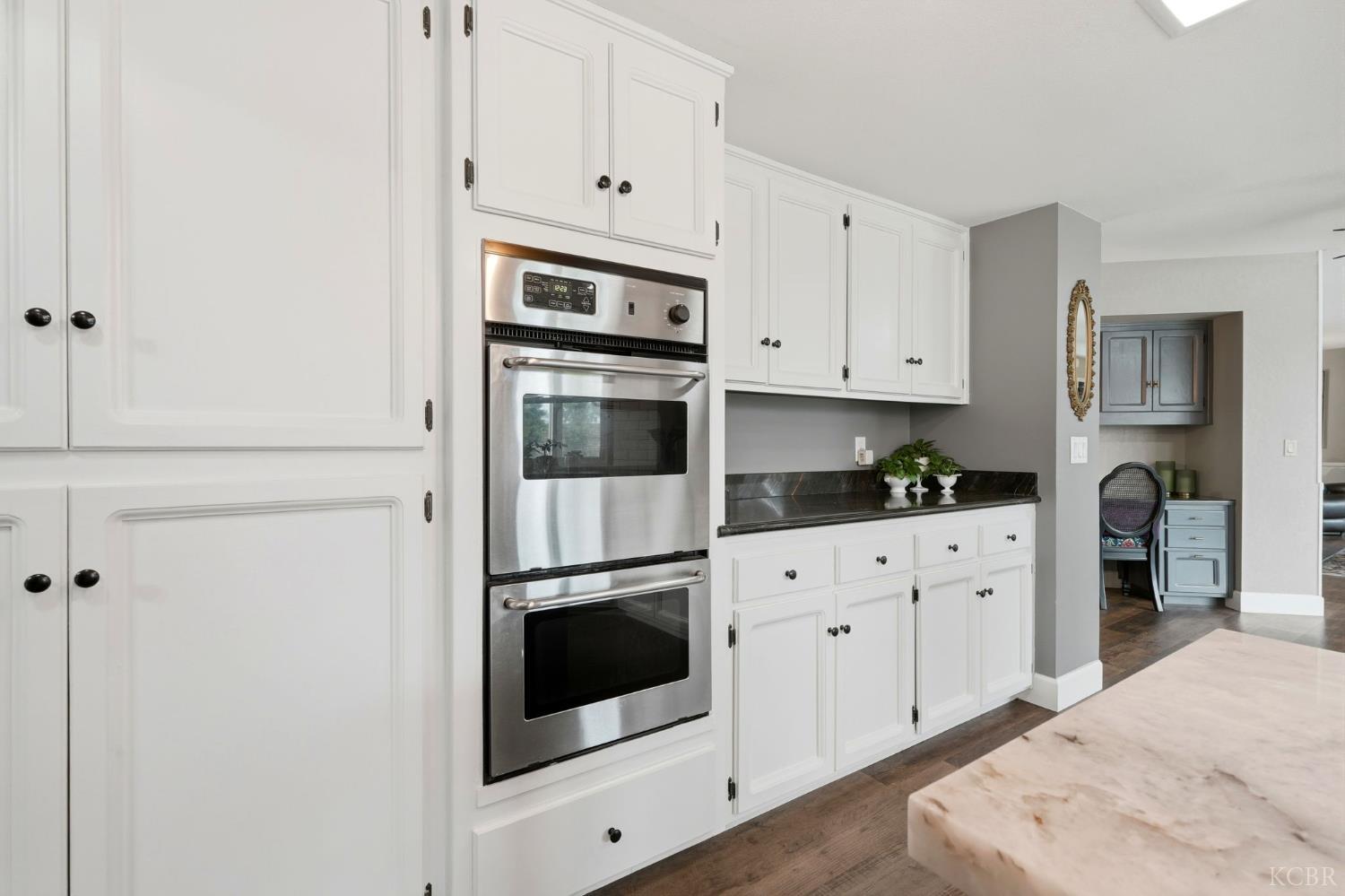 414 N Fulgham St, Visalia, CA 93291