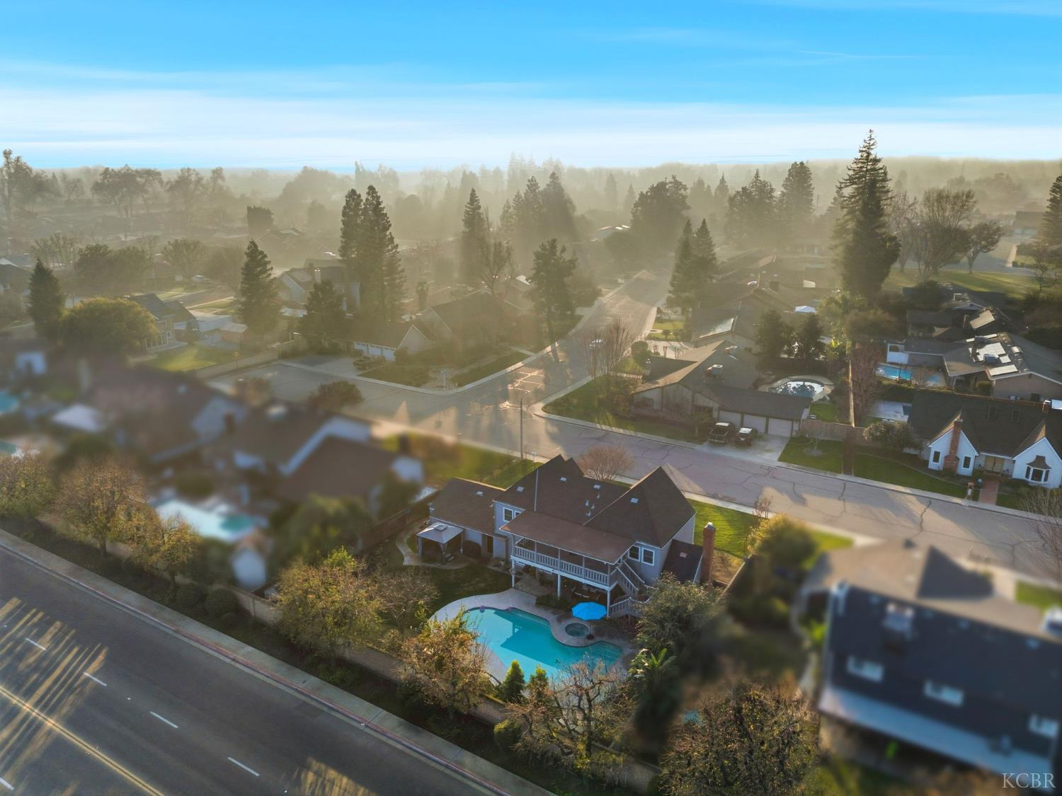 414 N Fulgham St, Visalia, CA 93291