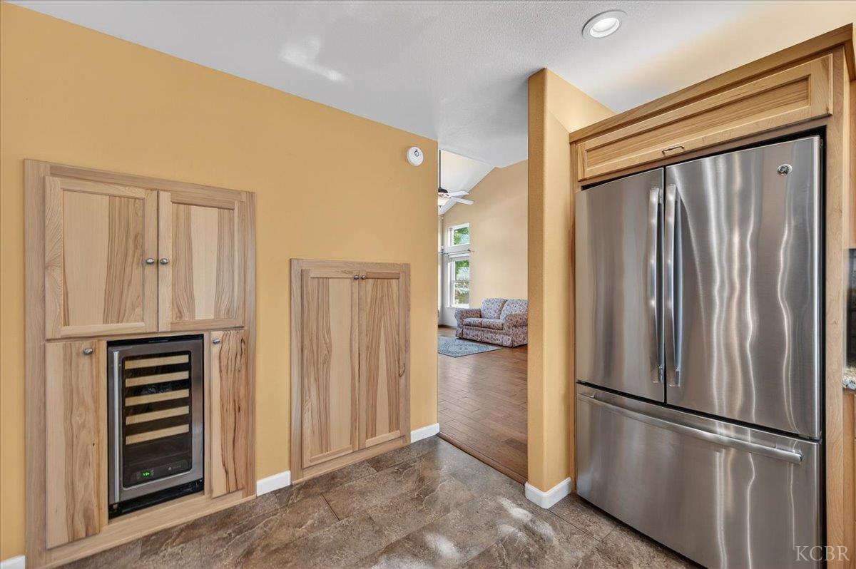 1881 E Frederick Ave, Fresno, CA 93720