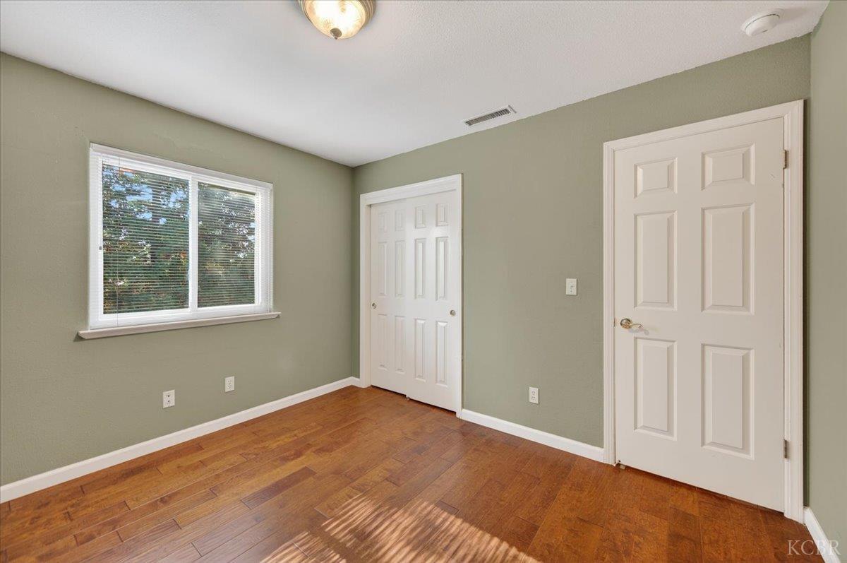 1881 E Frederick Ave, Fresno, CA 93720