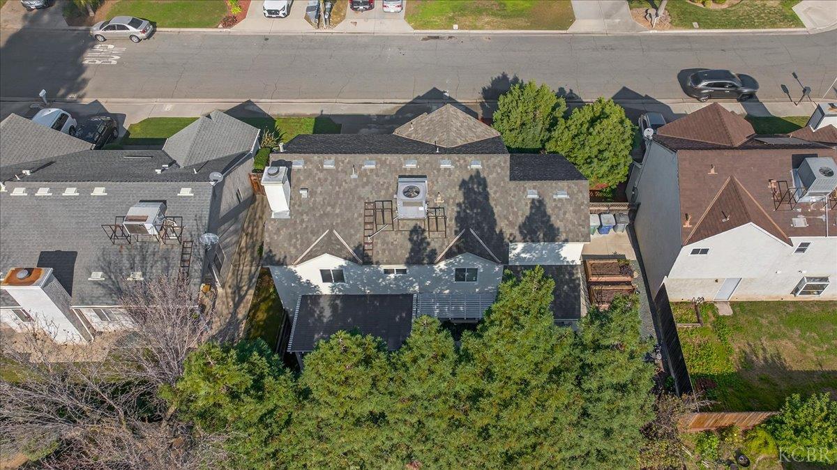 1881 E Frederick Ave, Fresno, CA 93720