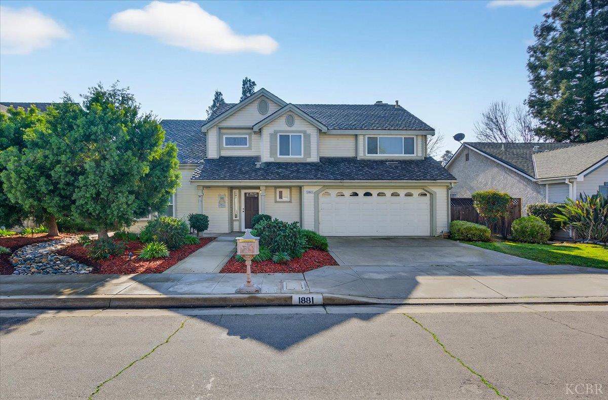 1881 E Frederick Ave, Fresno, CA 93720