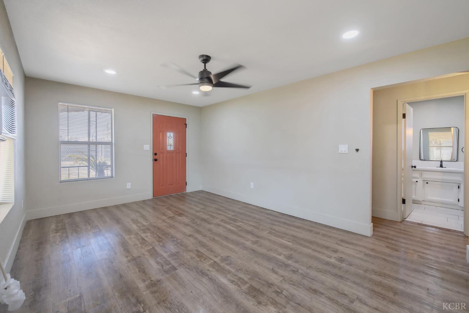 2223 Steele Ave, Bakersfield, CA 93307