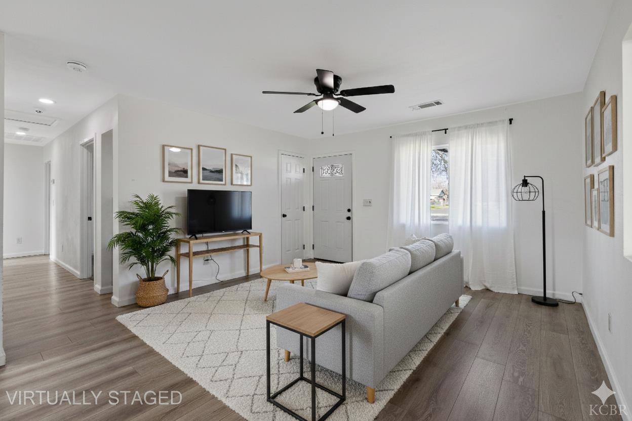 9665 Home Ave, Hanford, CA 93230