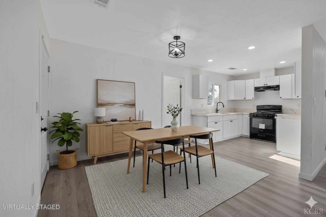 9665 Home Ave, Hanford, CA 93230