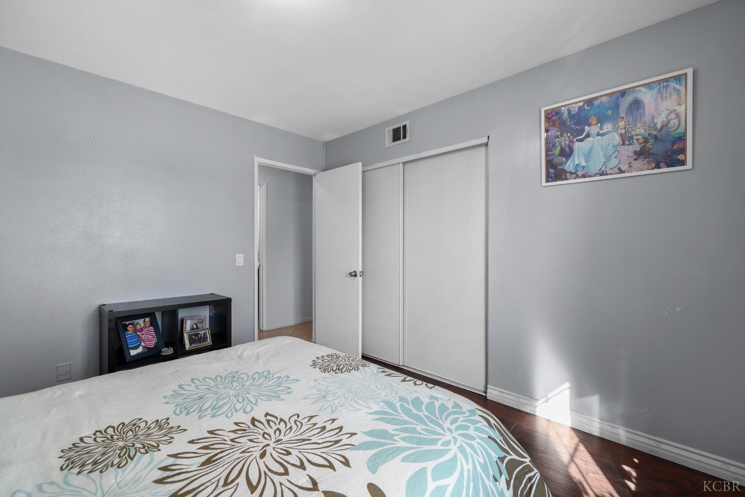 7494 Lemon St, Fontana, CA 92336