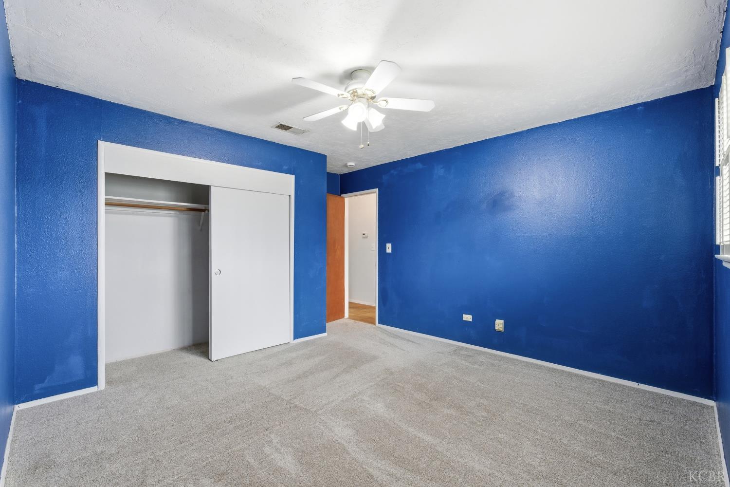 120 W Magnolia Ave, Hanford, CA 93230