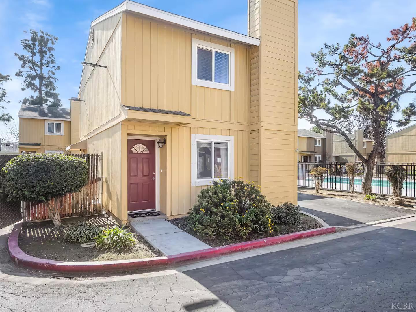 232 N Lemoore Ave N, Lemoore, CA 93245