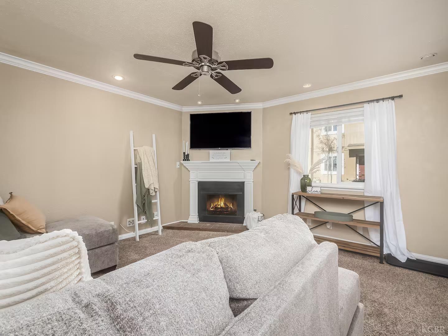 232 N Lemoore Ave N, Lemoore, CA 93245