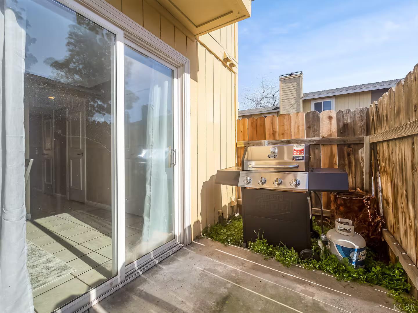 232 N Lemoore Ave N, Lemoore, CA 93245