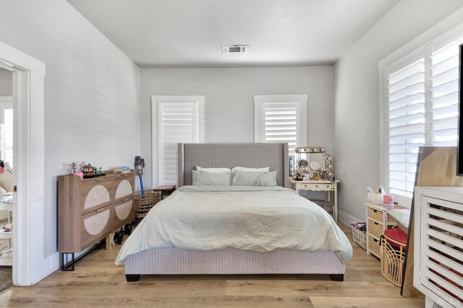 3 C St, Lemoore, CA 93245