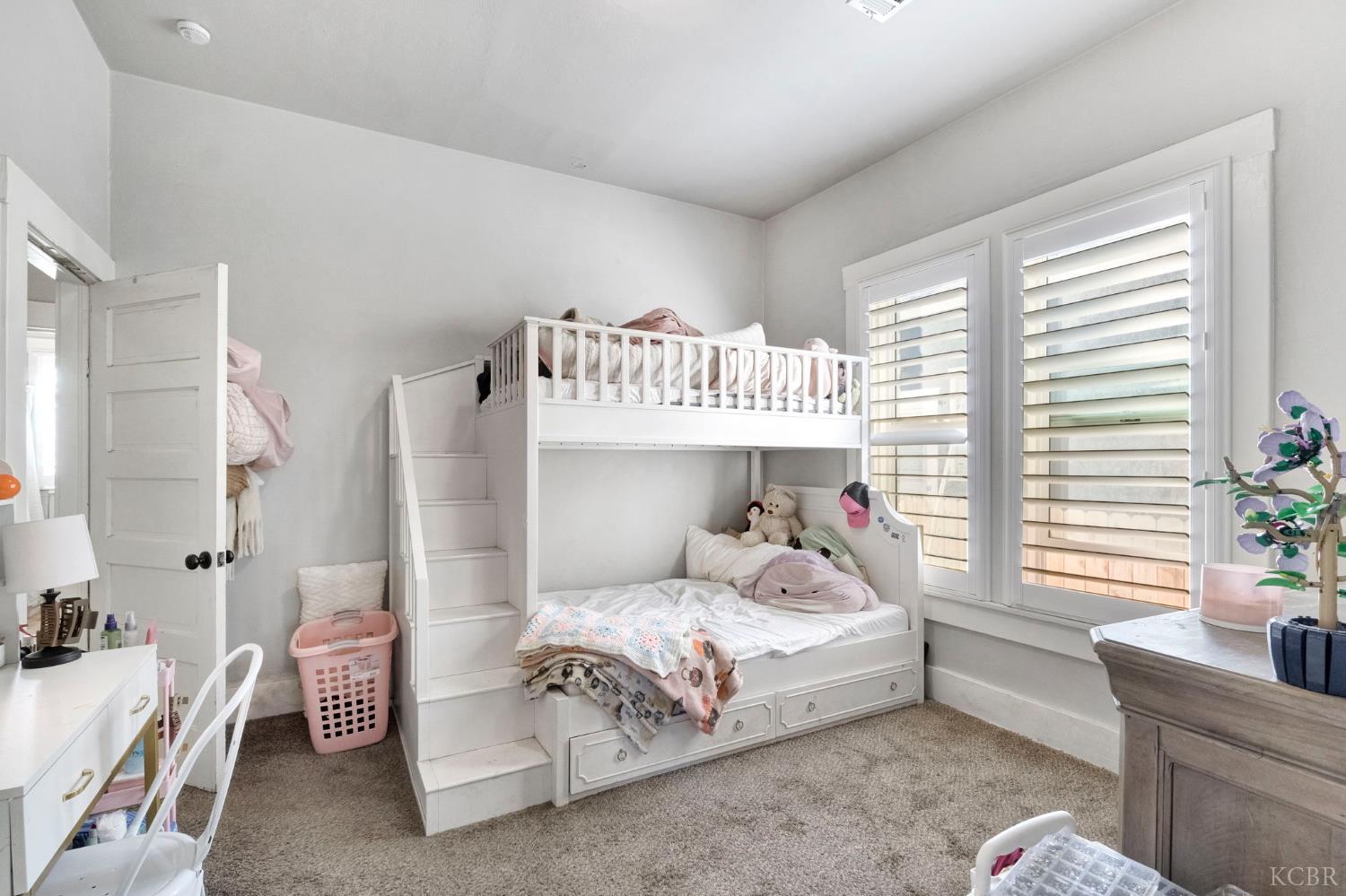 3 C St, Lemoore, CA 93245