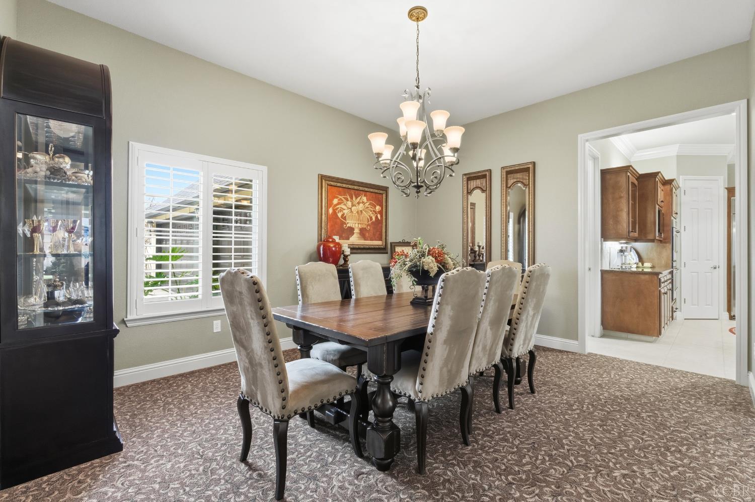 297 W Harold Griswold Way, Hanford, CA 93230