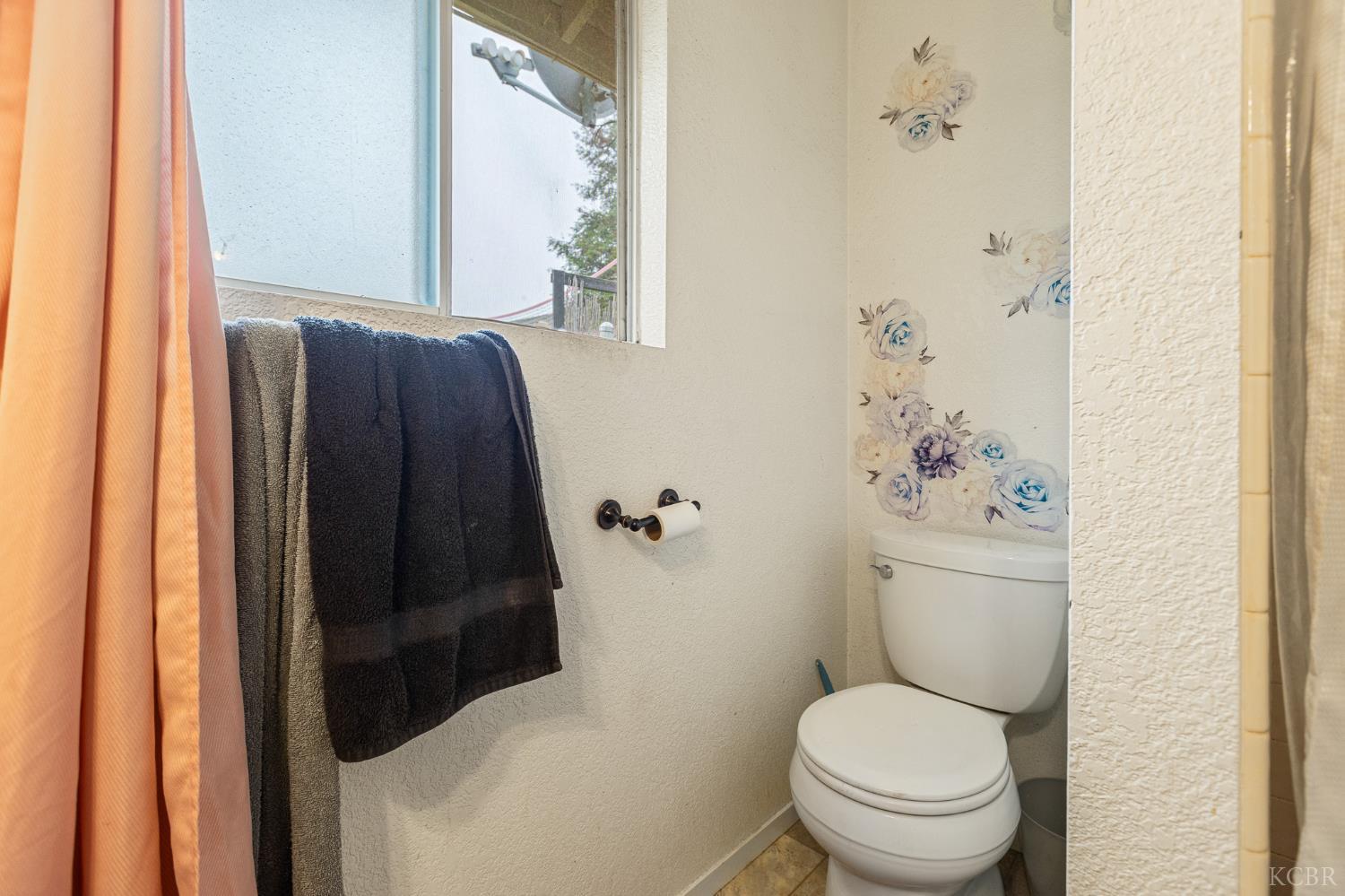 2481 W Monache Ln, Porterville, CA 93257