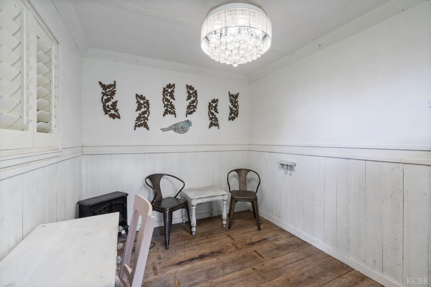 10730 17th Ave, Lemoore, CA 93245