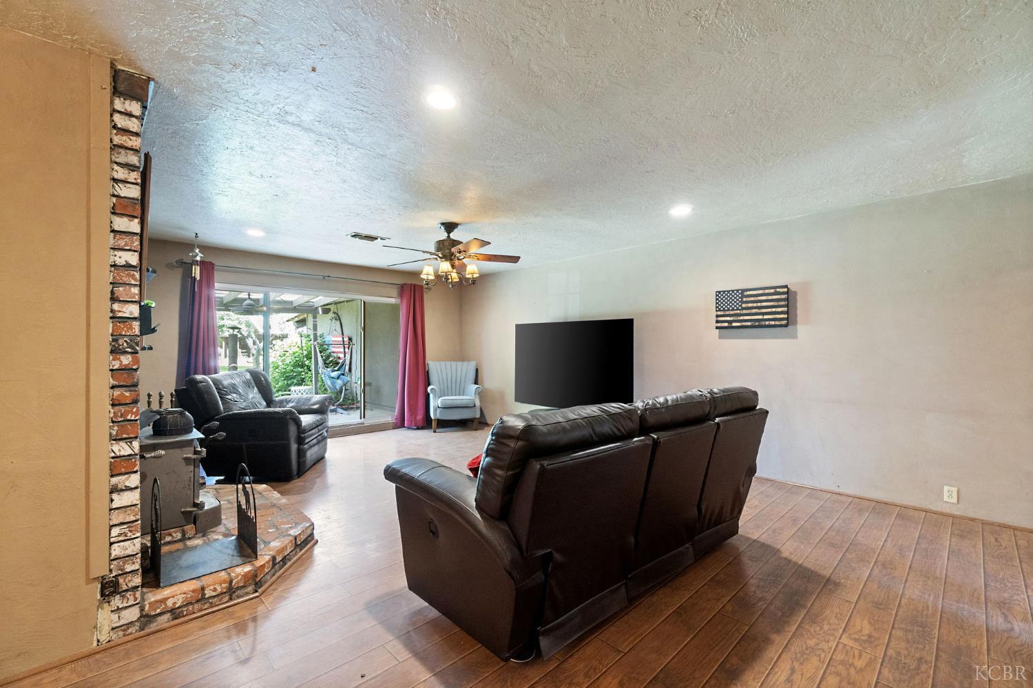 10730 17th Ave, Lemoore, CA 93245