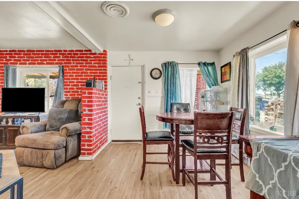 11431 11th Ave, Hanford, CA 93230