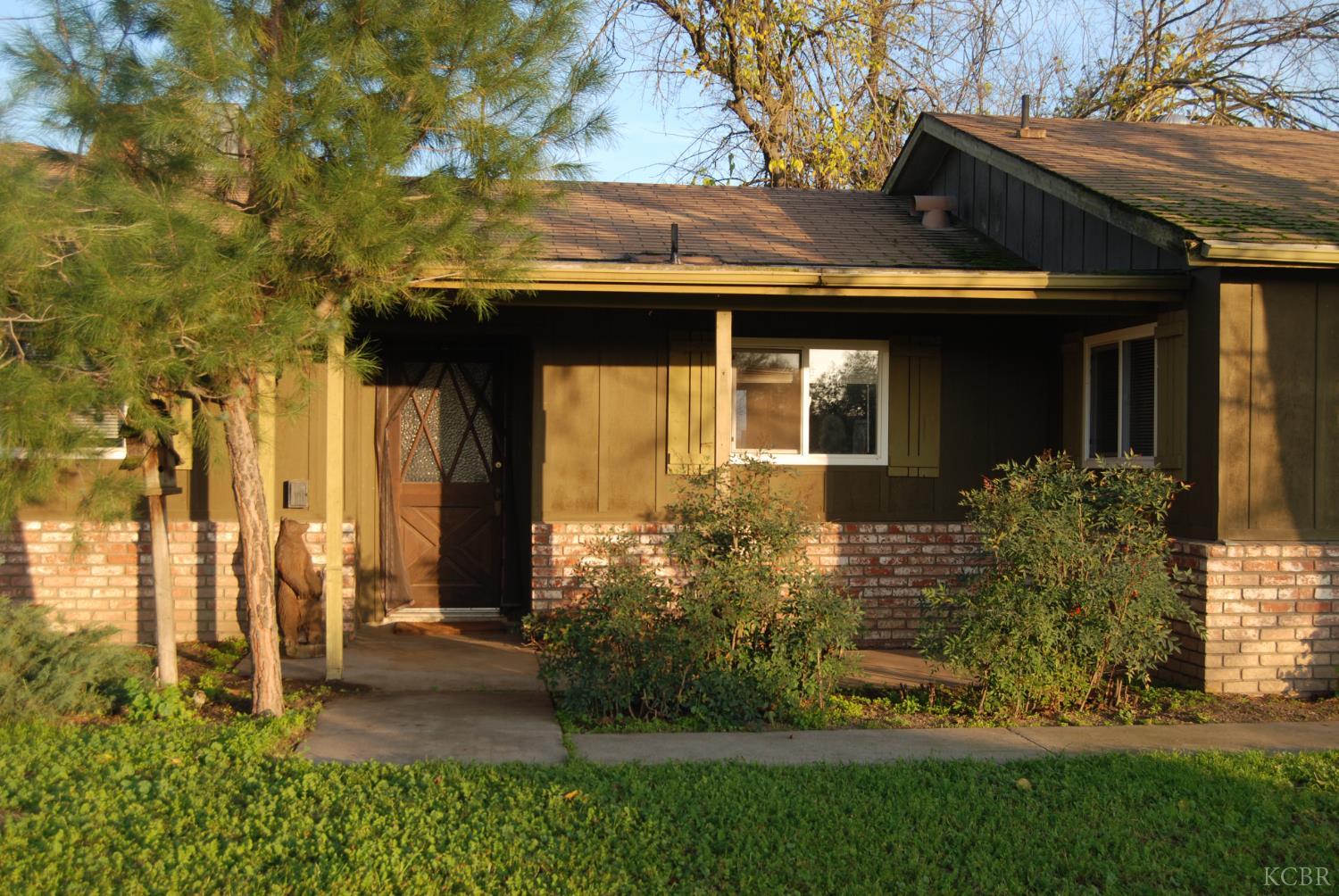 6195 11th Ave, Hanford, CA 93230