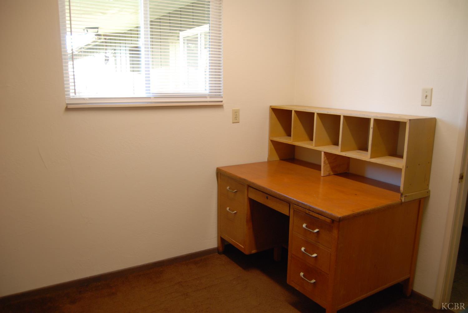 6195 11th Ave, Hanford, CA 93230