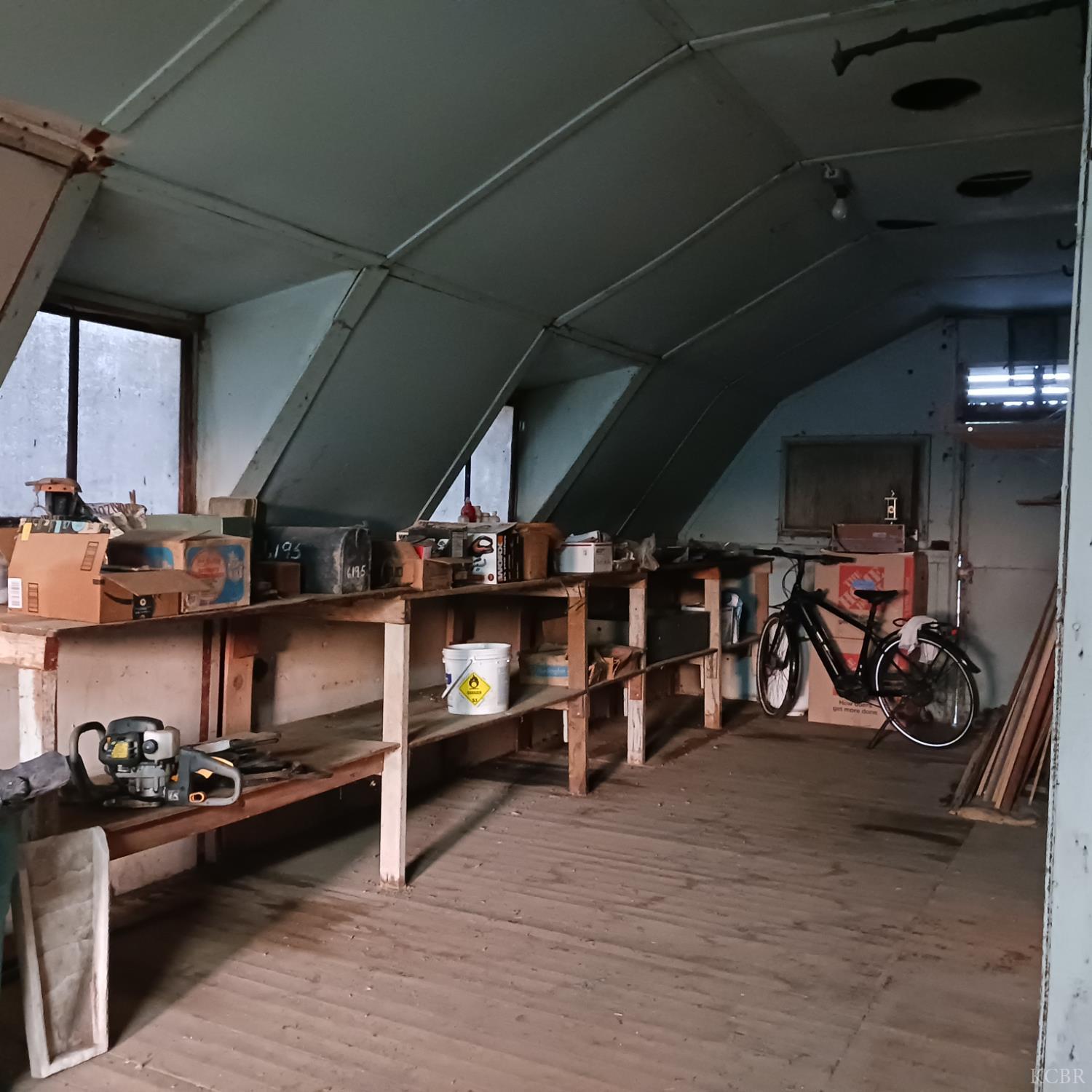 6195 11th Ave, Hanford, CA 93230