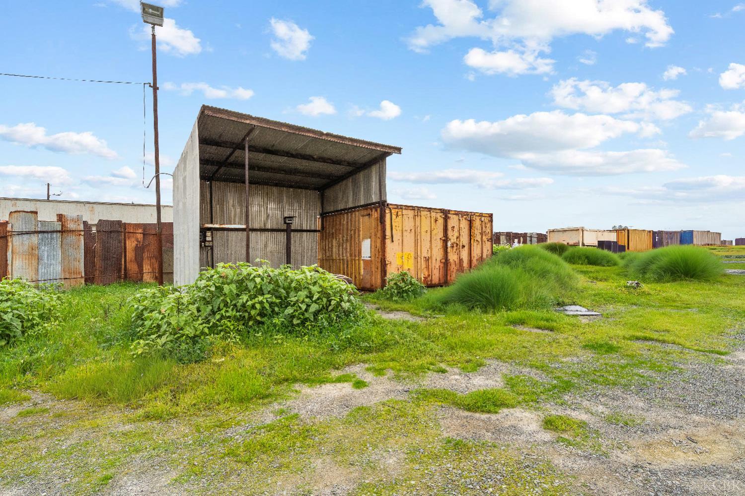 9999 Lacey Blvd, Hanford, CA 93230