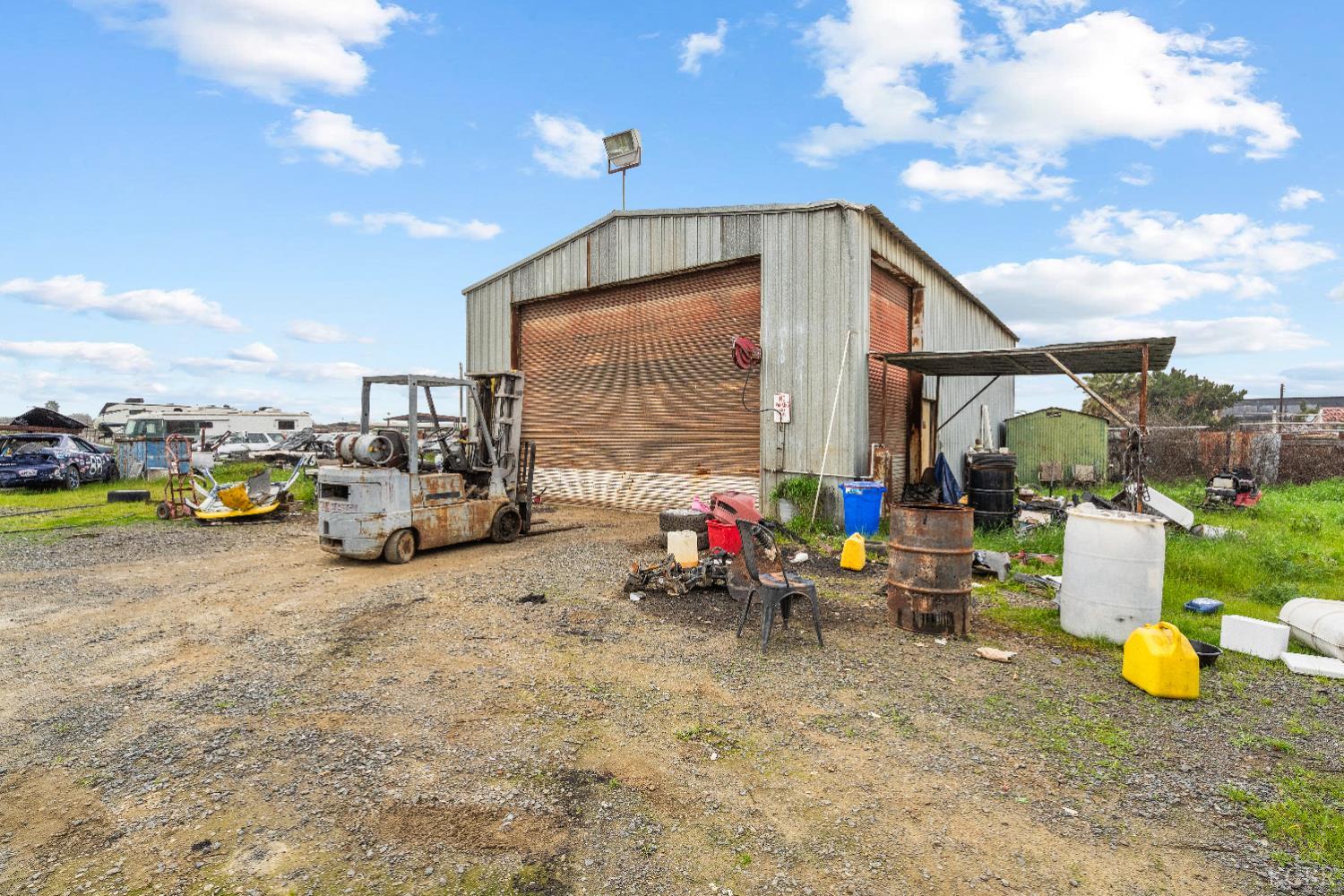 9999 Lacey Blvd, Hanford, CA 93230