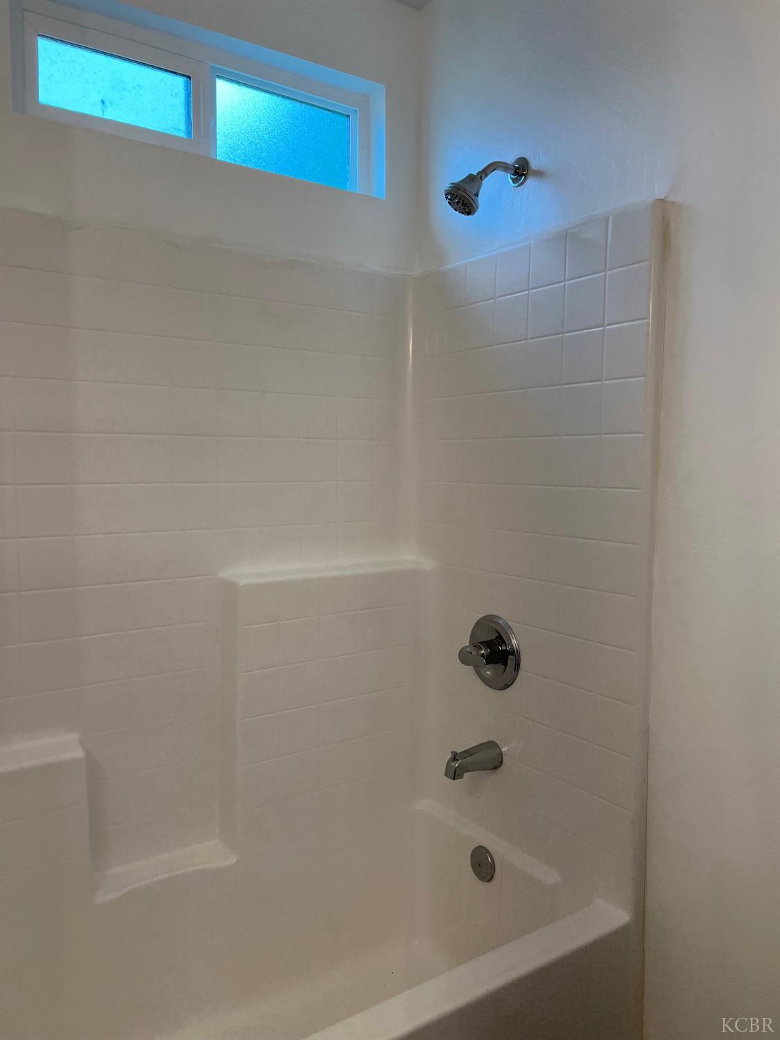 1901 Patterson Ave, Corcoran, CA 93212