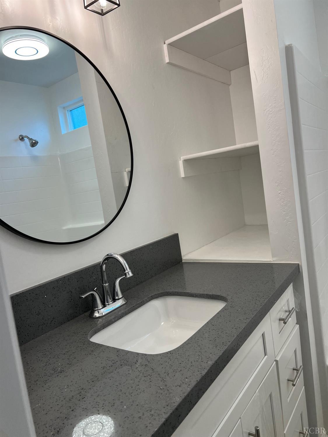 1901 Patterson Ave, Corcoran, CA 93212